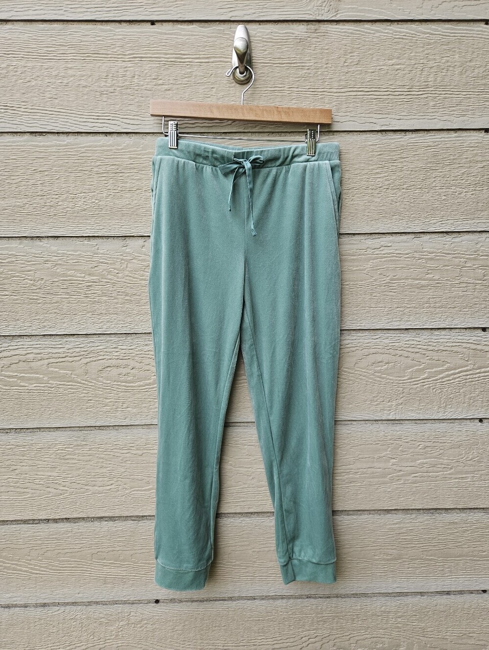 Auden mint green velour jogger lounge pants medium